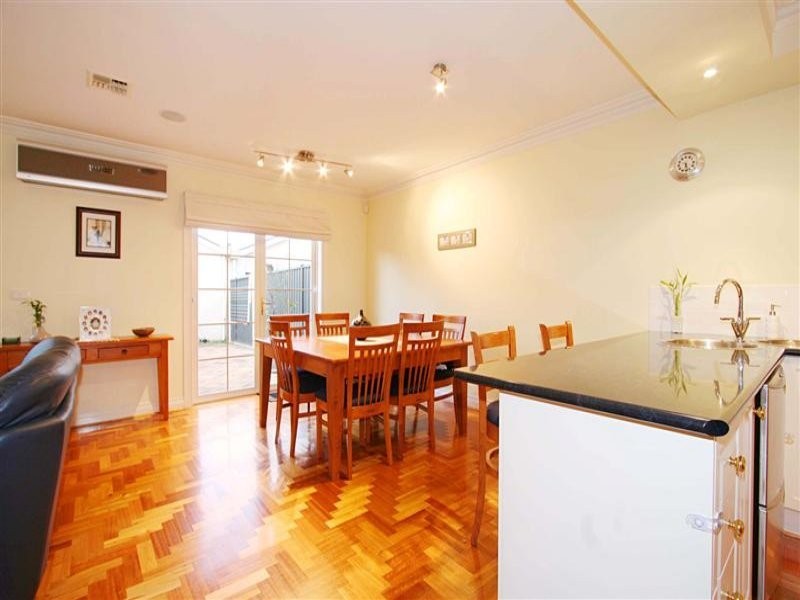 22 Parkview Terrace, Sydenham VIC 3037