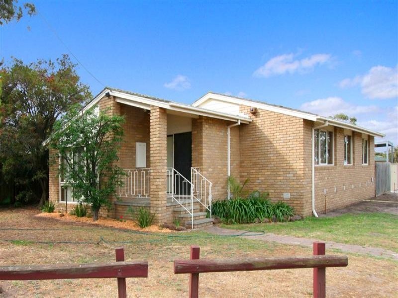 216 Sunshine Ave, Kealba VIC 3021