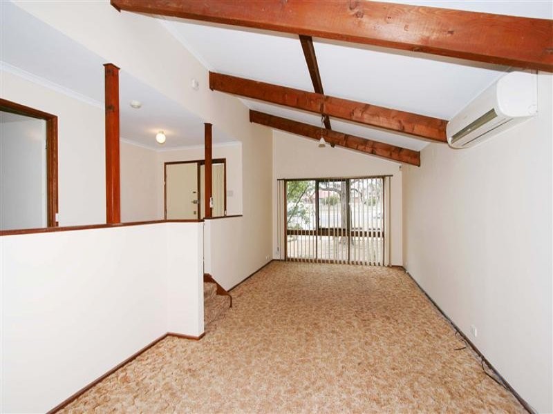 216 Sunshine Ave, Kealba VIC 3021