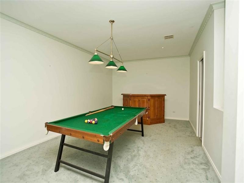 34 Golden Way, Hillside VIC 3037