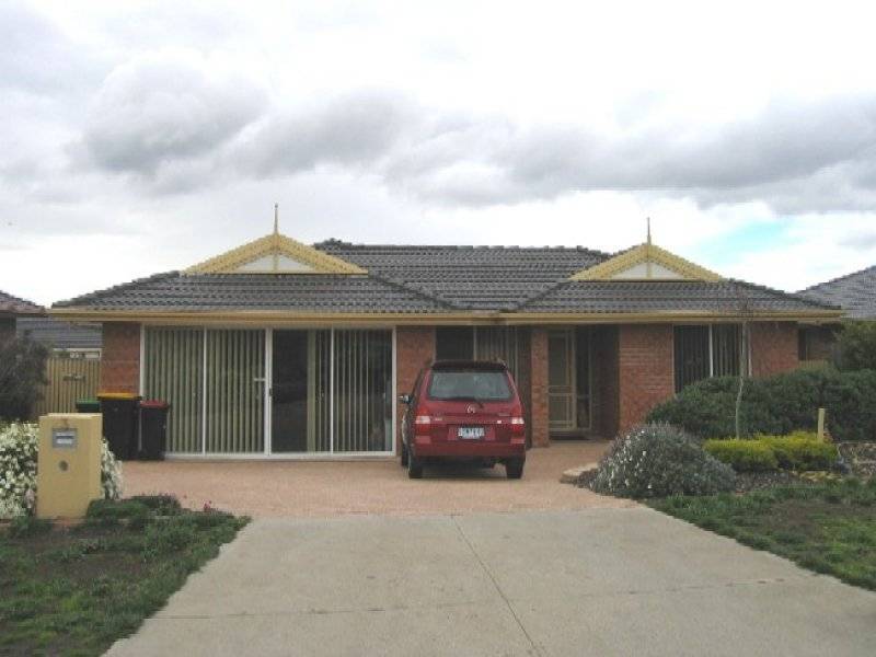 3 Kanmore Crescent, Hillside VIC 3037