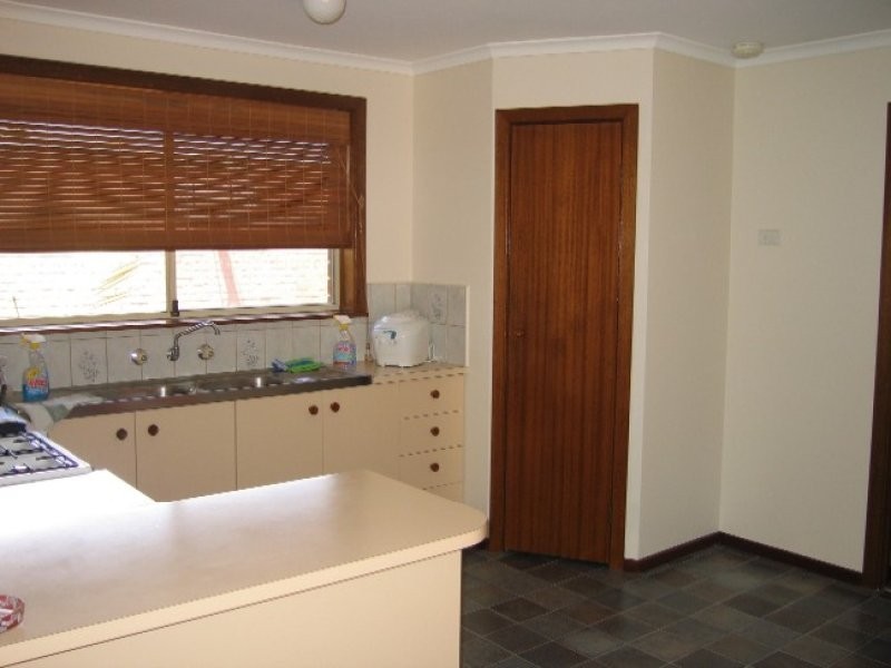 5 Draper Court, Keilor Downs VIC 3038