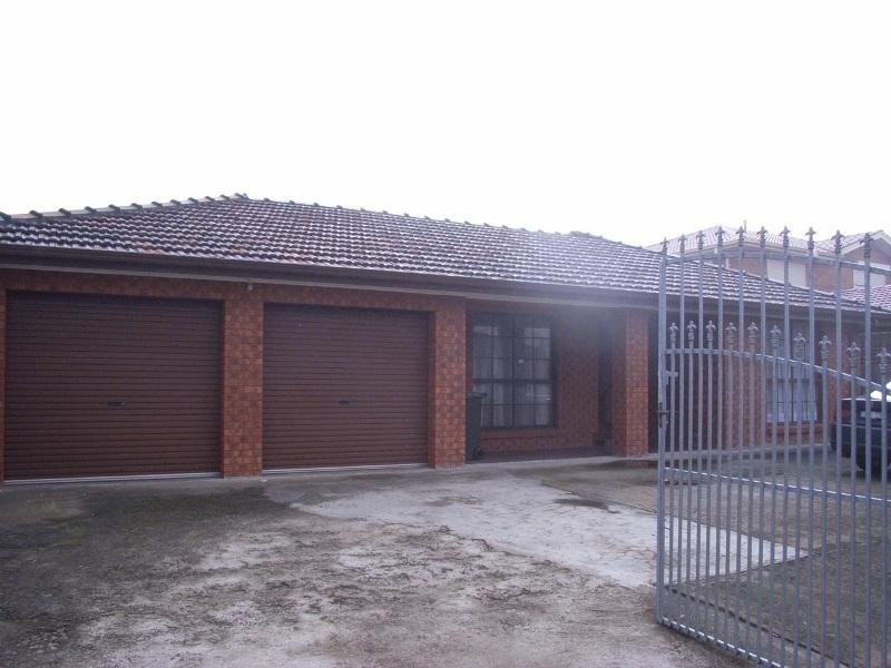 16 El Golea Mews, Keilor Downs VIC 3038