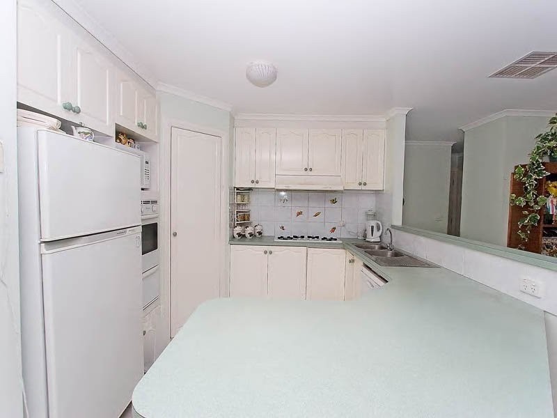 14 Dandarriga Way, Delahey VIC 3037