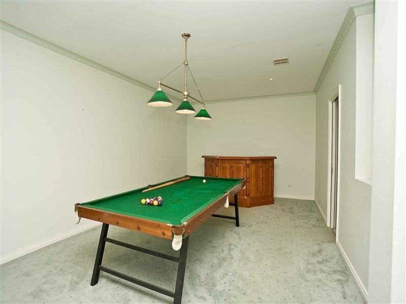 34 Golden Way, Hillside VIC 3037