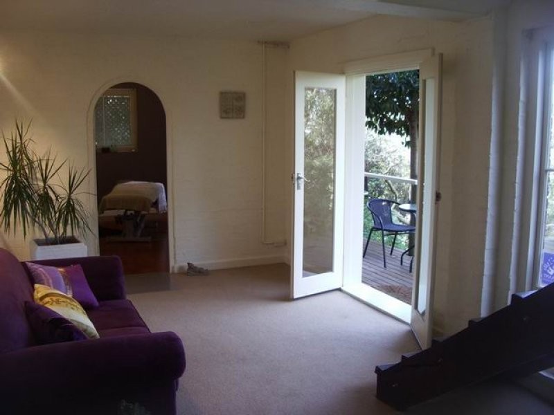 1 Renown Avenue, Crafers West SA 5152