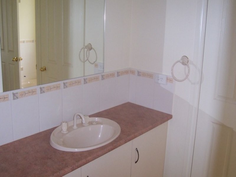 8B Silver Birch Drive, Murray Bridge SA 5253