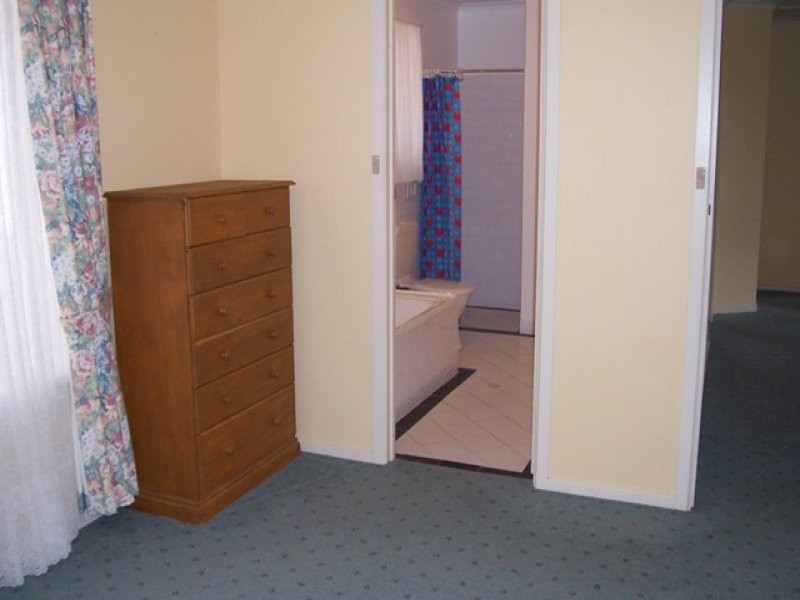 4 Golflinks Close, Stirling SA 5152