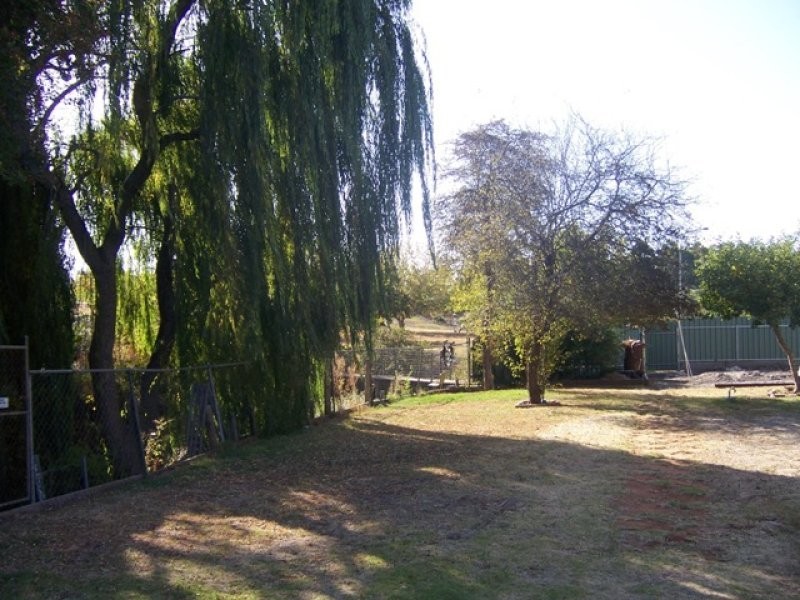 29 Cameron Road, Mount Barker SA 5251