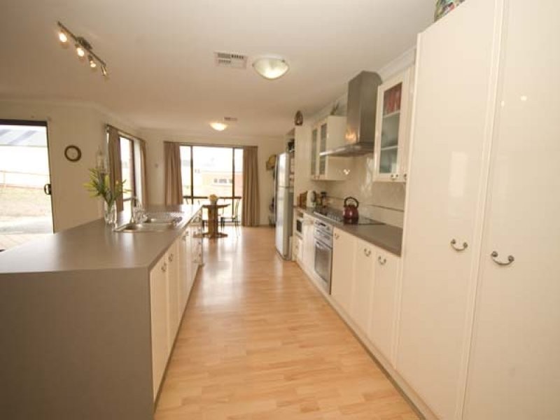 15 Durham Court, Mount Barker SA 5251