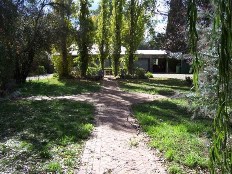 15 Victoria Crescent, Mount Barker SA 5251