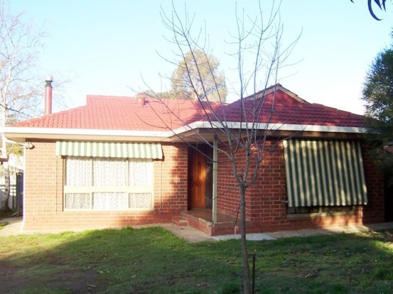 17 Deer Avenue, Mount Barker SA 5251