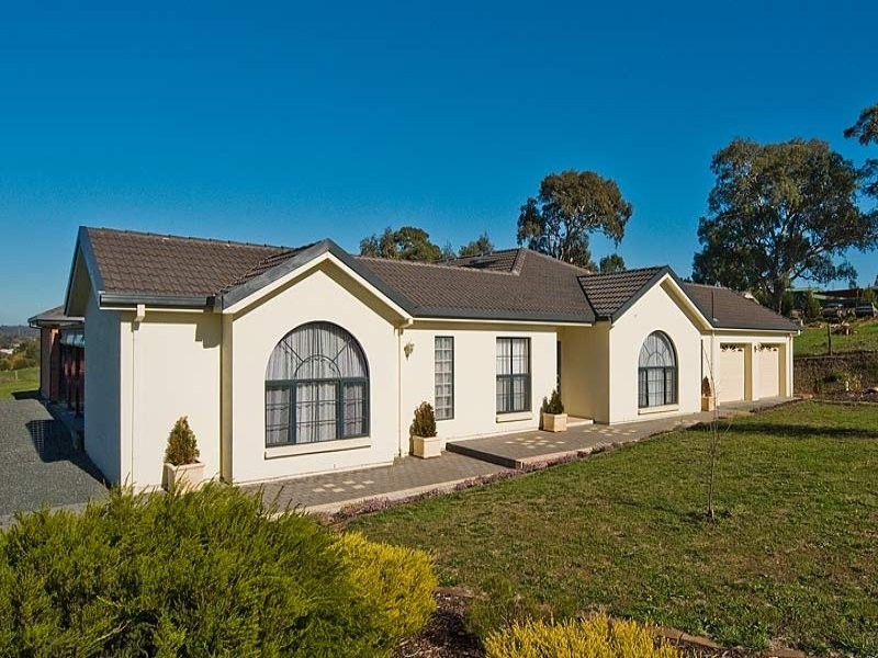 27 Burnbank Way, Mount Barker SA 5251