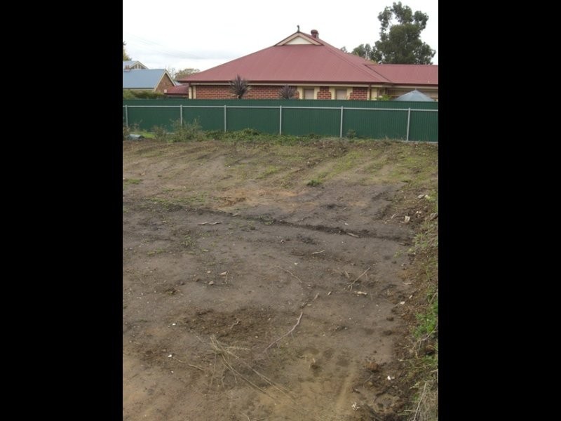 2 McLaren Street, Mount Barker SA 5251