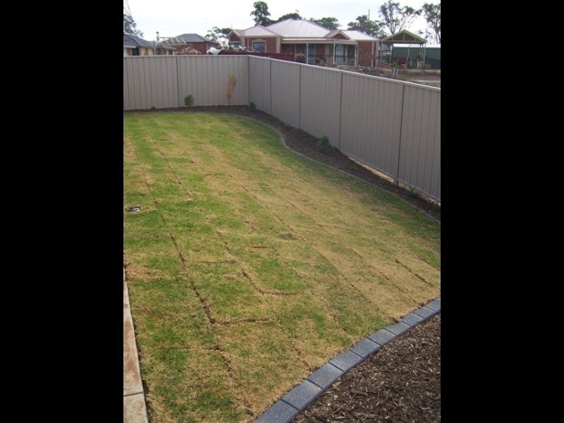8 Stonybrook Grove, Mount Barker SA 5251