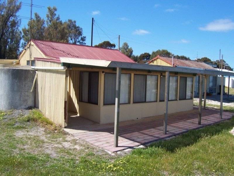 7 Foreshore Road, Hardwicke Bay SA 5575