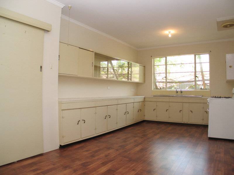 292 Military Road, Grange SA 5022