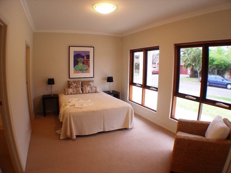102 Halsey Road, Henley Beach South SA 5022