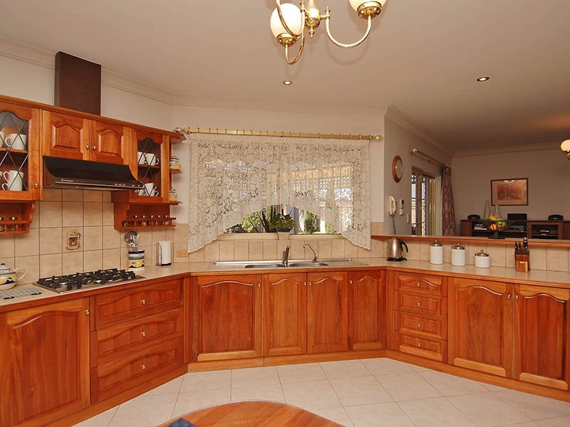 4 Dibiase Street, Grange SA 5022