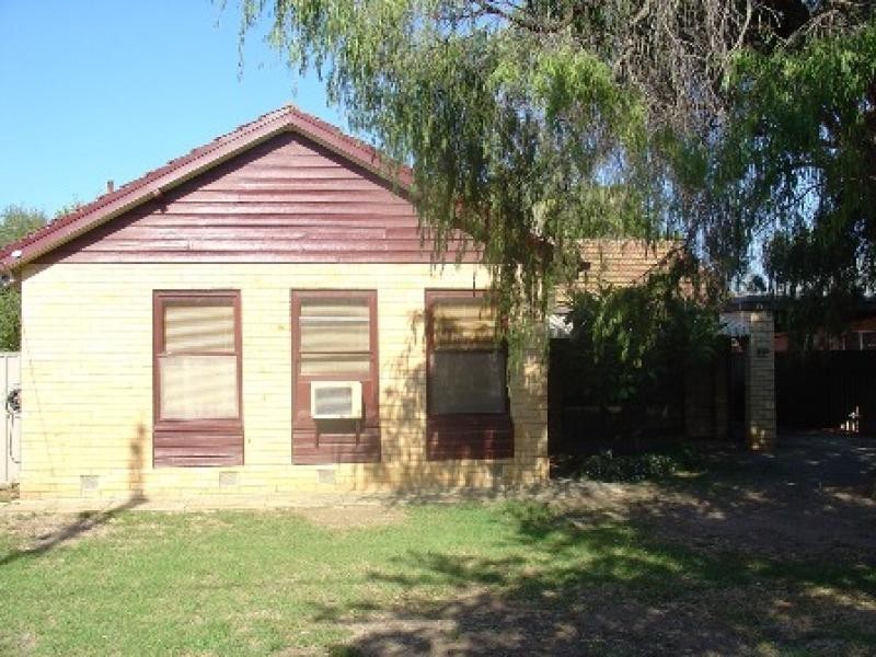 11 HMAS Australia Road, Henley Beach South SA 5022