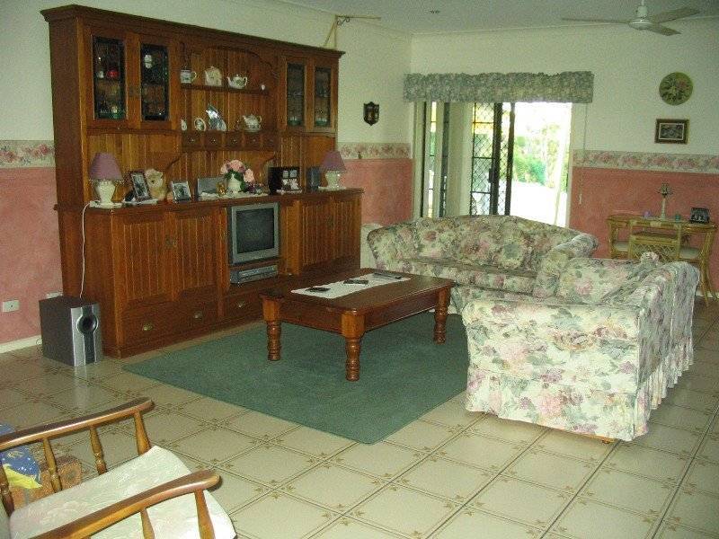 26 Hammond Drive, Gaven QLD 4211