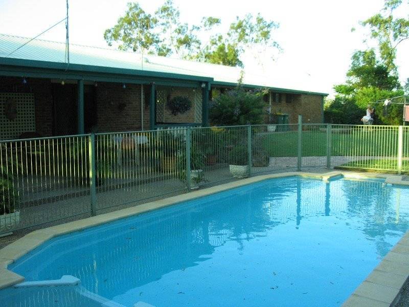 26 Hammond Drive, Gaven QLD 4211