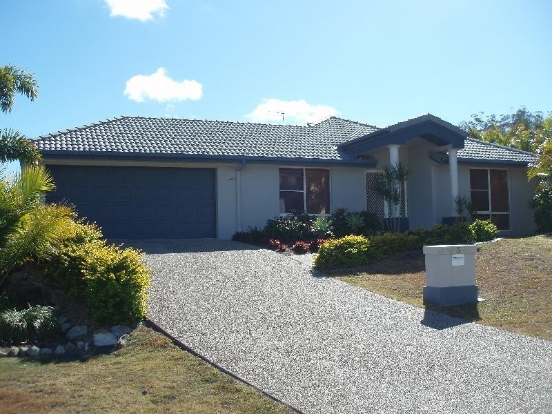 3 Worthing Court, Arundel QLD 4214