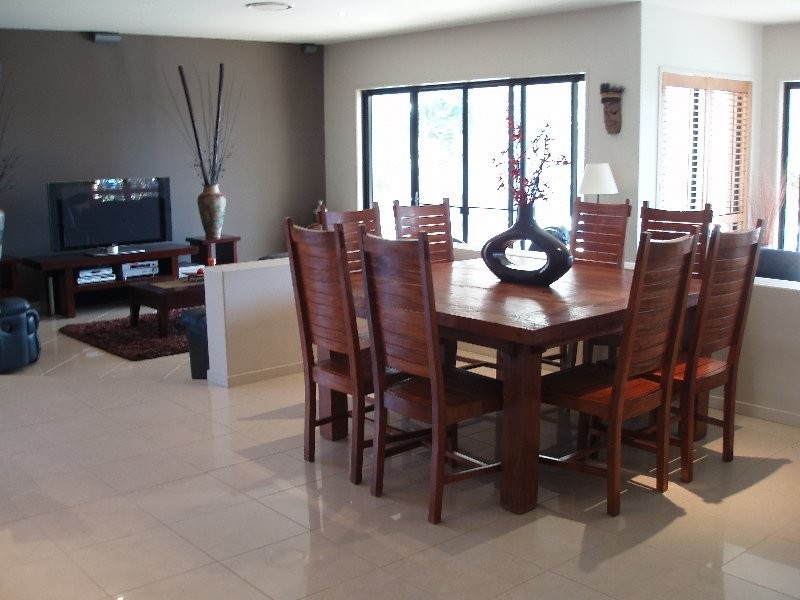 7 Blackfen court, Arundel QLD 4214