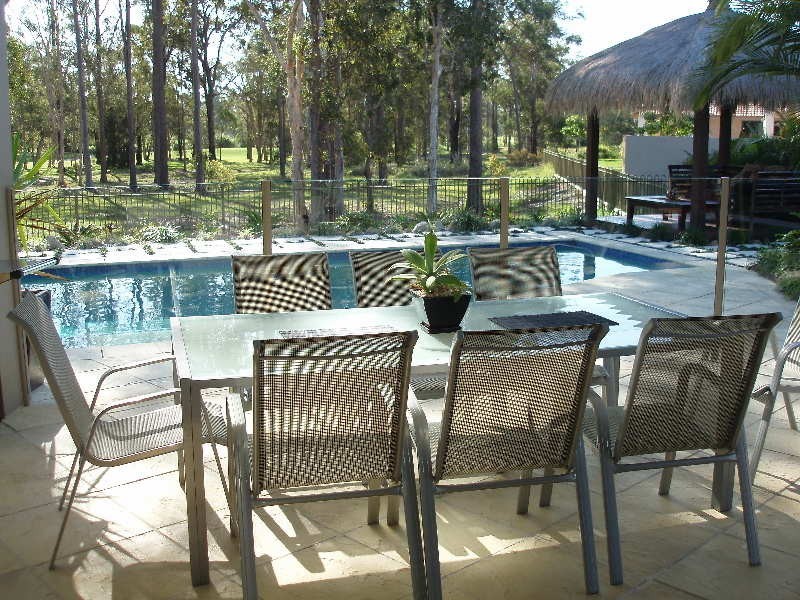 7 Blackfen court, Arundel QLD 4214