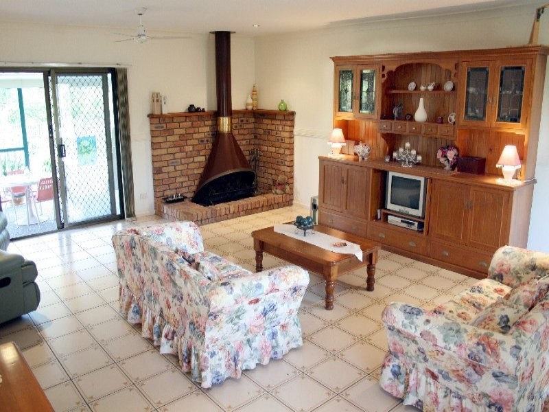 26 Hammond Drive, Gaven QLD 4211