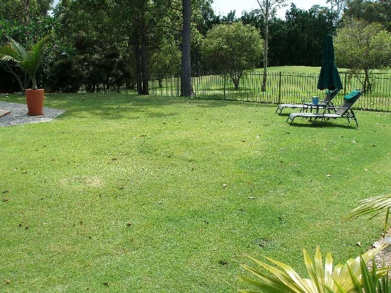 23 Hazel Court, Arundel QLD 4214