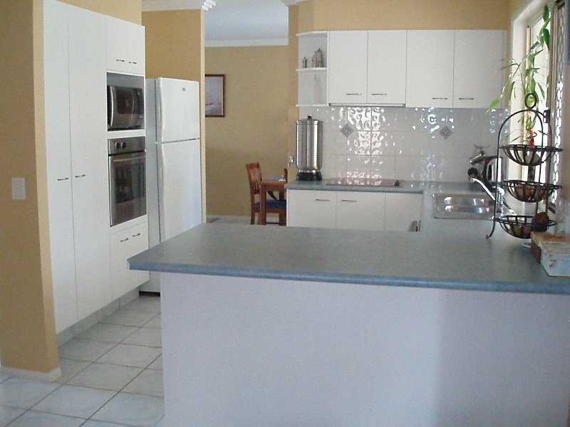 81 Daintree Dr, Parkwood QLD 4214