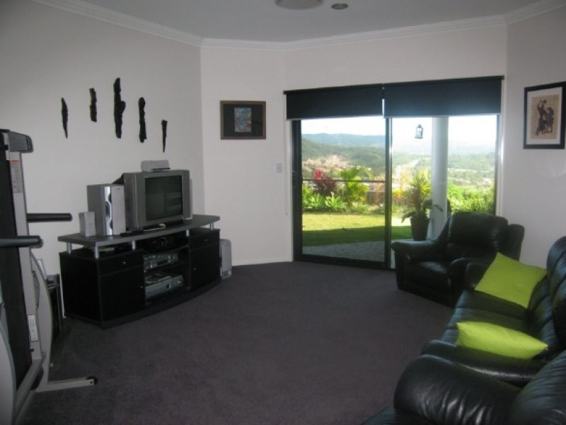 82 Salvado Drive, Pacific Pines QLD 4211