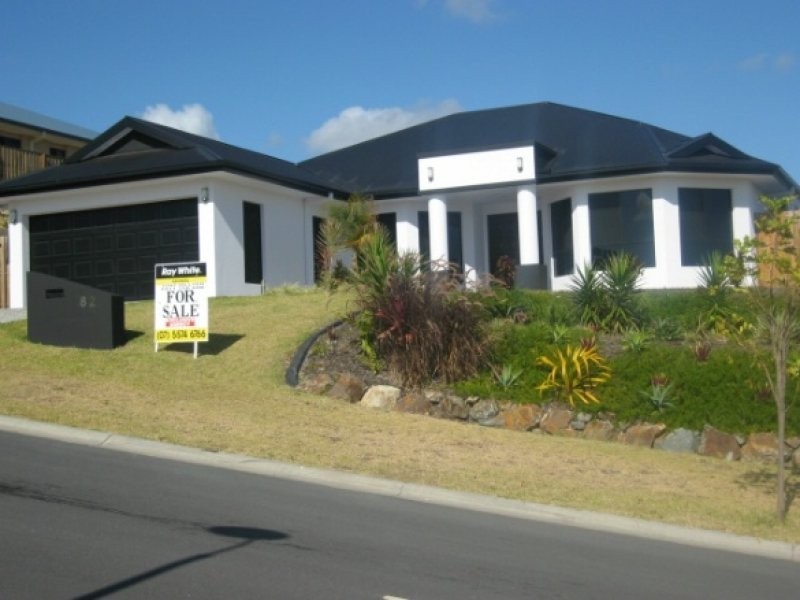 82 Salvado Drive, Pacific Pines QLD 4211