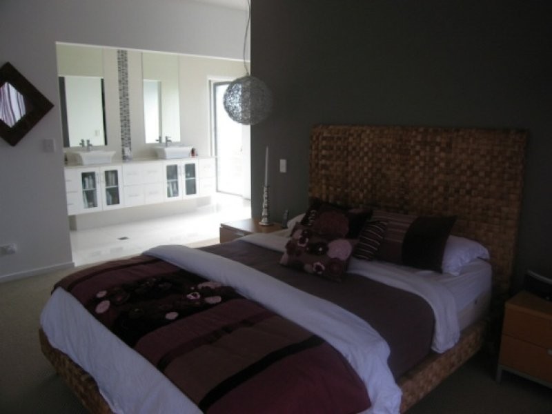 47 Salvado Drive, Pacific Pines QLD 4211