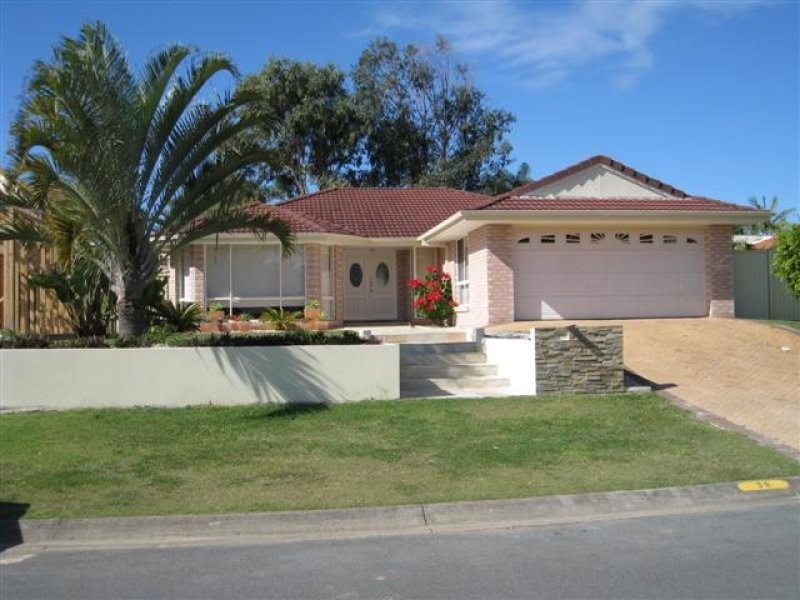 38 Desert Falls Crescent, Parkwood QLD 4214