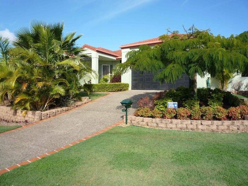 44 Ingles Circuit, Arundel QLD 4214
