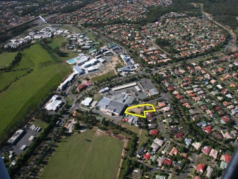 1 Sapphire Street, Springfield QLD 4300