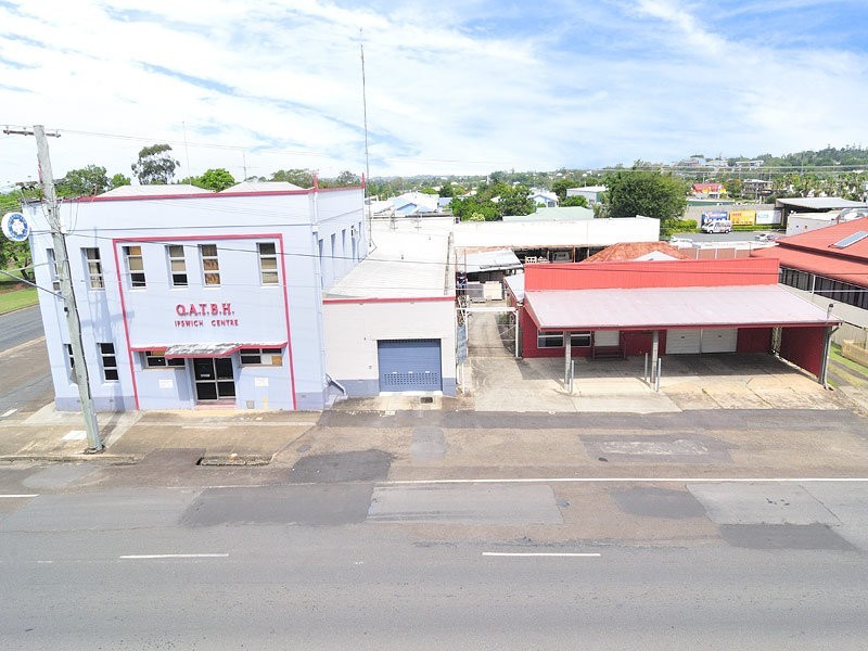 23 Downs Street, North Ipswich QLD 4305