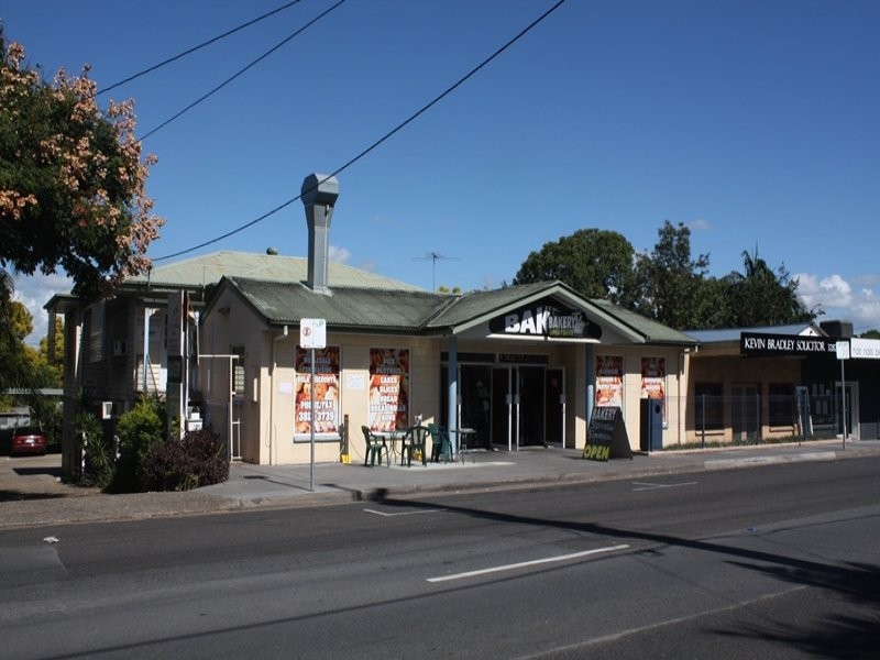 65 Blackstone Road, Eastern Heights QLD 4305