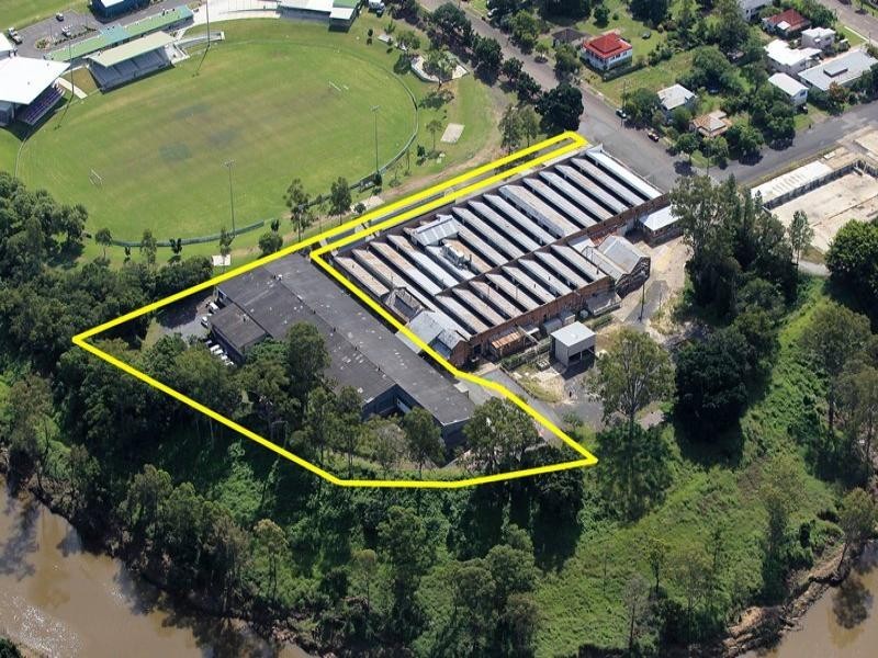 42 The Terrace, North Ipswich QLD 4305