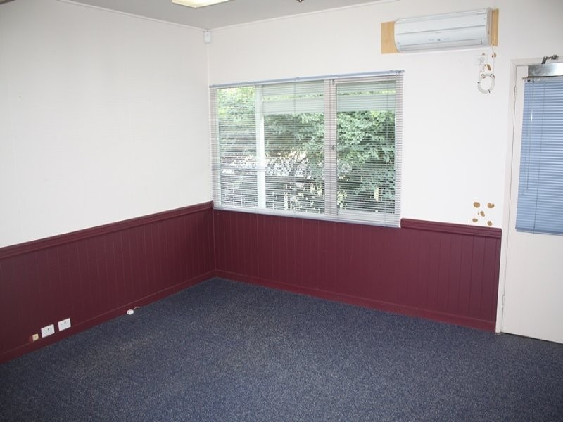 55 Lowry Street, North Ipswich QLD 4305