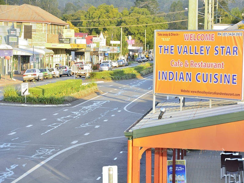 160 Ipswich Street, Esk QLD 4312