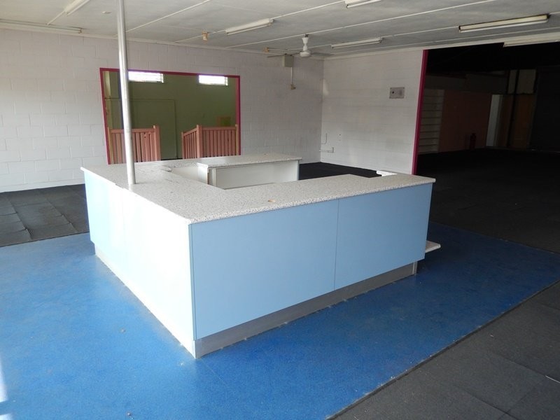 32 South Station Road, Booval QLD 4304