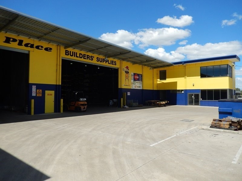 1 Huxham Street, Raceview QLD 4305