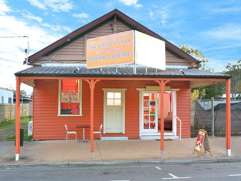 160 Ipswich Street, Esk QLD 4312