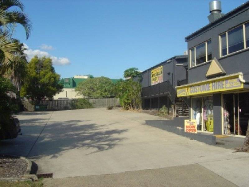 64 Brisbane Road, East Ipswich QLD 4305