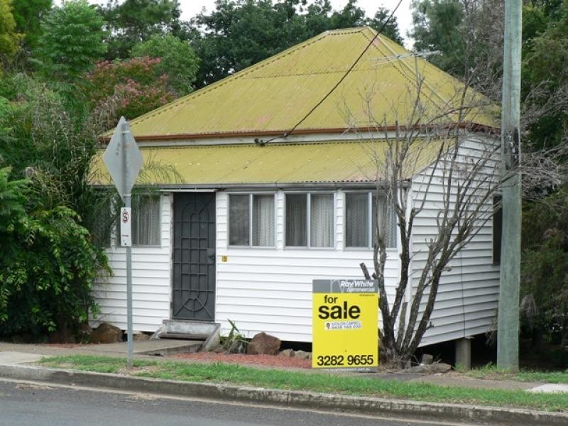 3 Queen Street, Harrisville QLD 4307