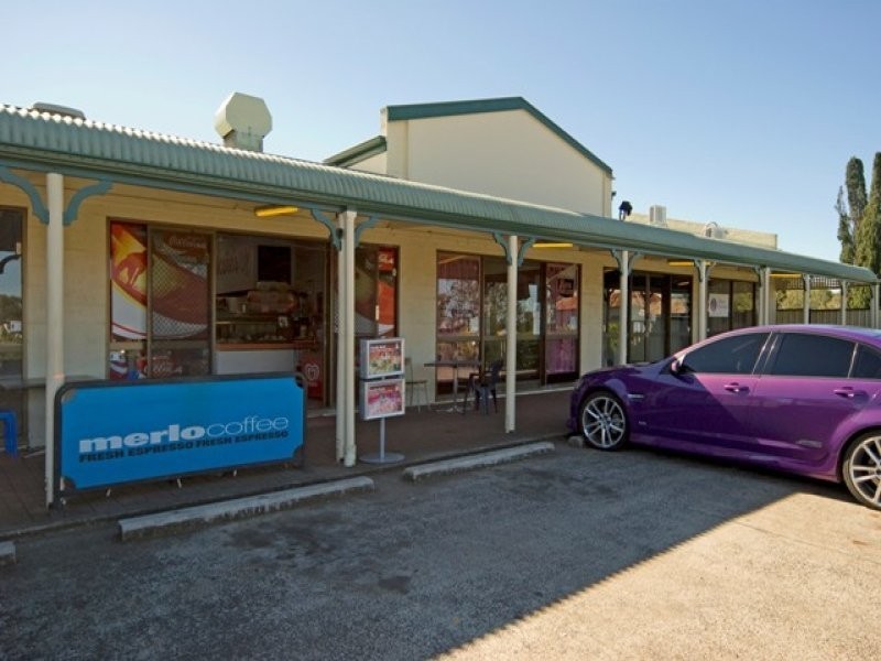 11 Queen Street, Walloon QLD 4306