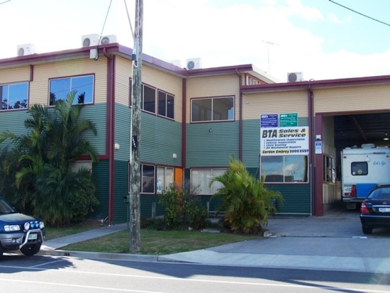 8 Lowry Street, North Ipswich QLD 4305